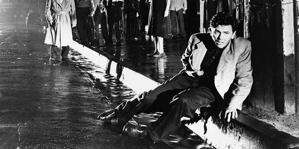 still from He Ran All the Way
