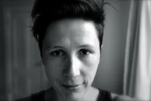 Headshot of Suzanne Andrews Correa