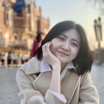Zoe Feng