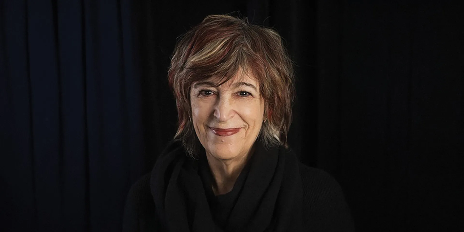 Headshot of a woman