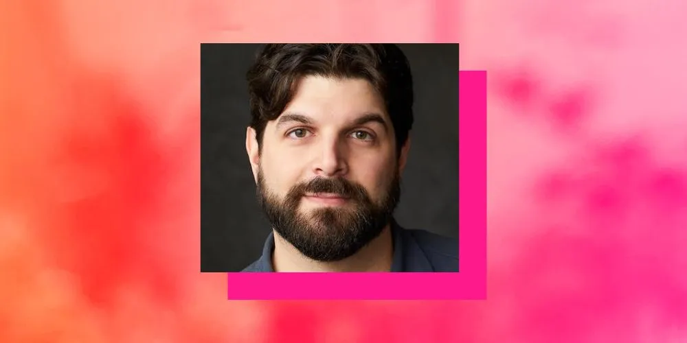 Julián Mesri headshot