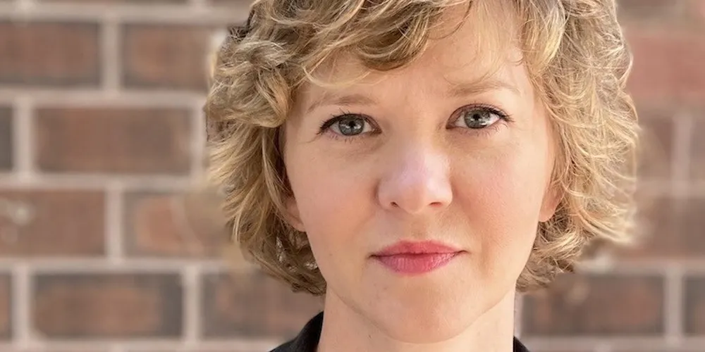 Headshot of Laura Green