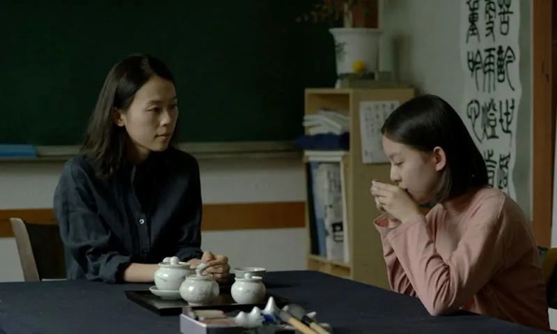 Still from 'House of Hummingbird'
