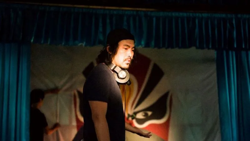 Still from 'Huo Zhe Chang Zhe'