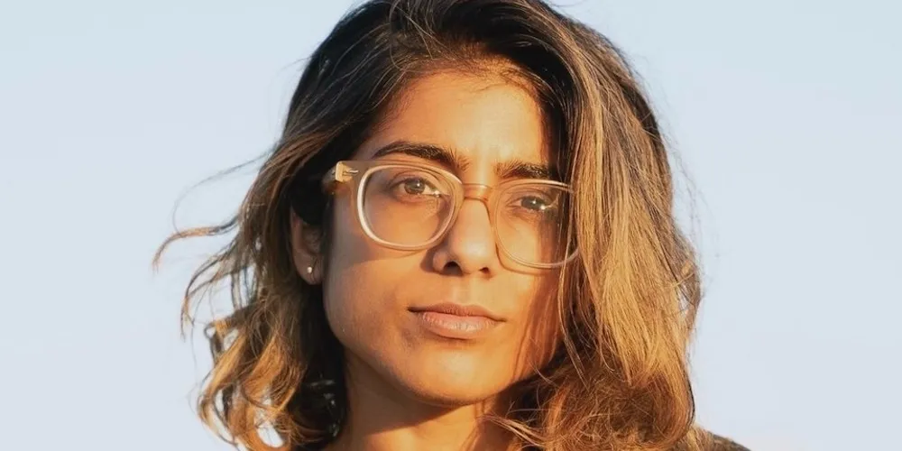 headshot of Minhal Baig