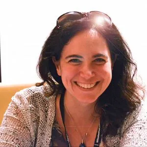 Christina Lazaridif