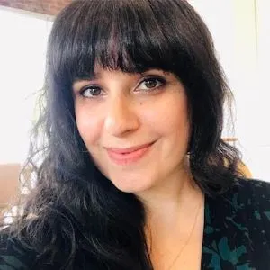 Anya Meksin headshot