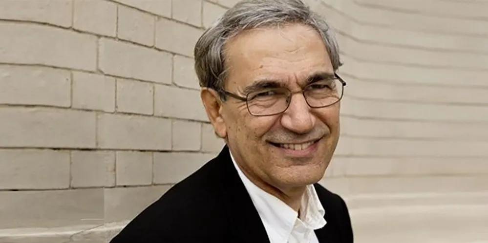 Headshot of Orhan Pamuk