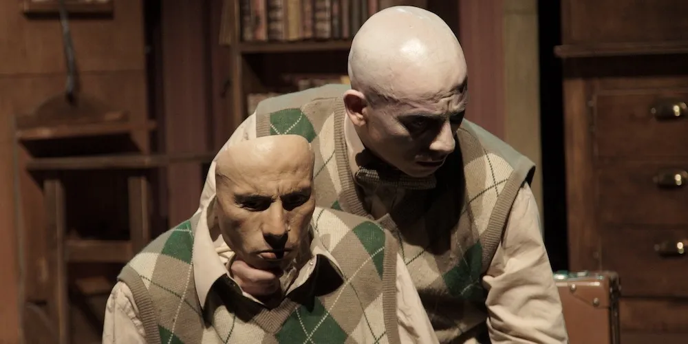 Diego Hinojosa in 'La Niña de Canterville,' courtesy of La Mona Ilustre. Image credit: Gabriela Larraín