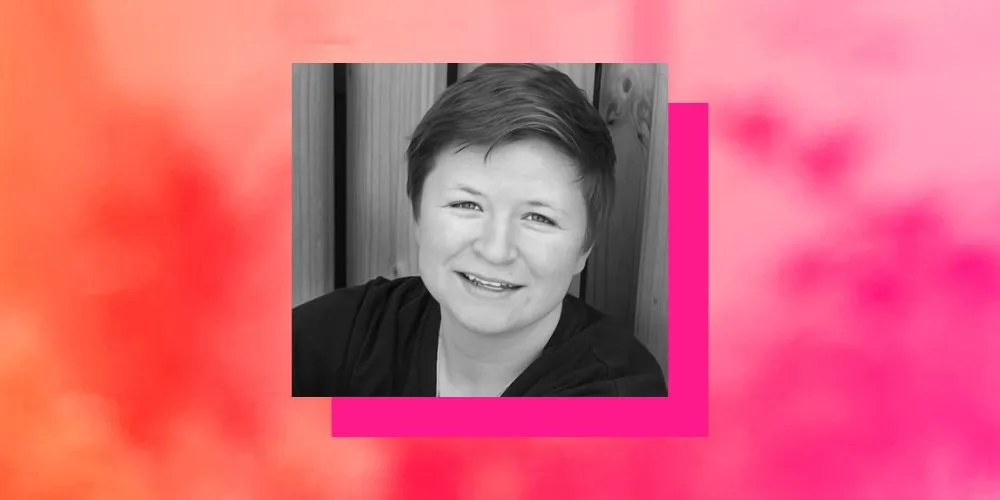 headshot Rachel Zucker and pink background