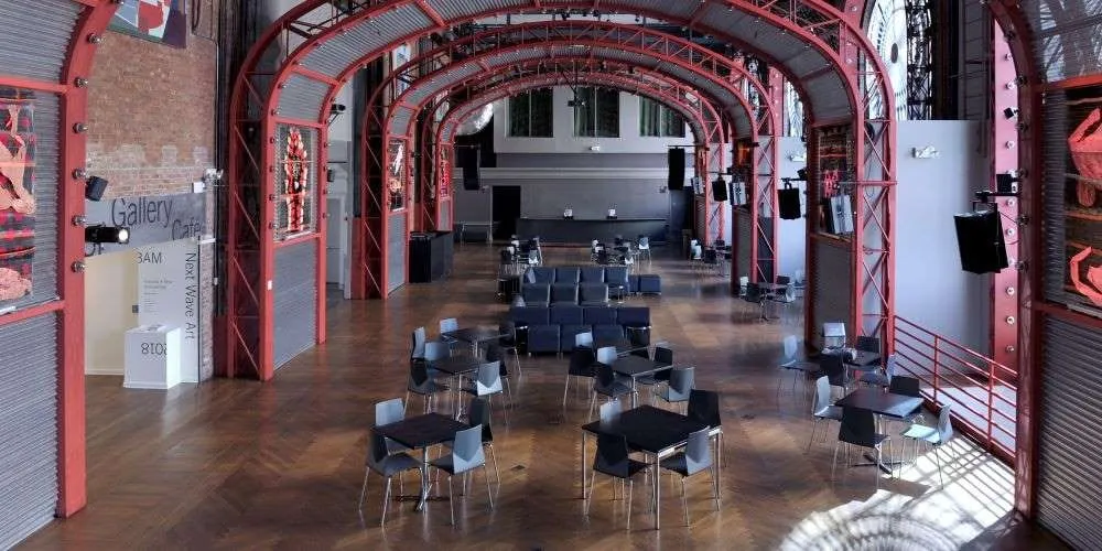 Lobby to the building.