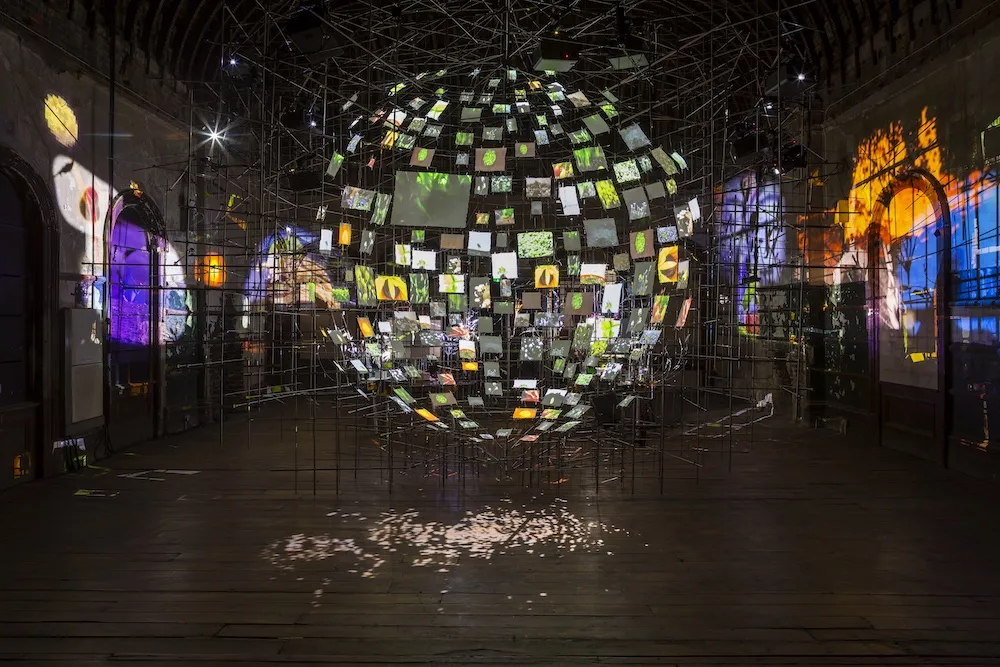 Sarah Sze, 'Metronome,' (Mixed media, projectors, paper, wood, stainless steel, 2023) © Sarah Sze. Photograph by Thierry Bal