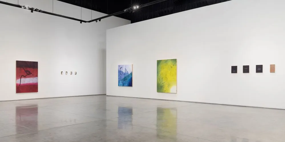 Gallery exhibiting visual art