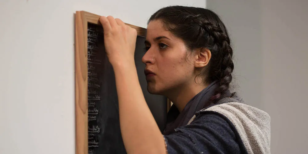 Yasi Alipour