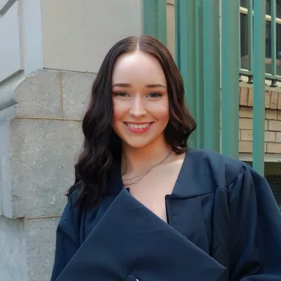 Headshot of Sydney Erwin
