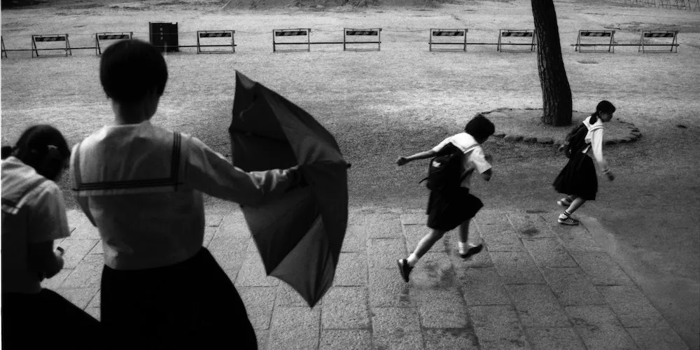 Black and white photo