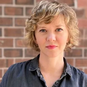 Laura Green headshot