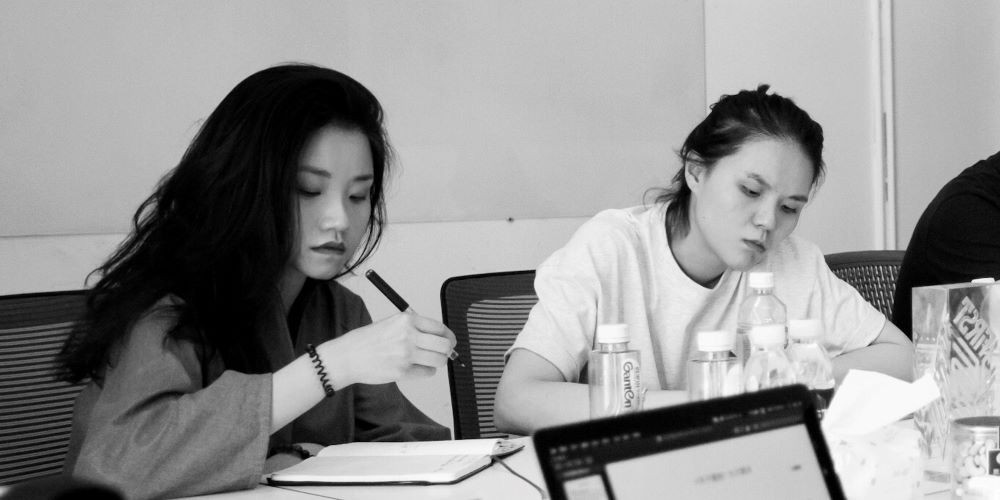 Photo of Meng Xiong and Xixi Wang '19 (from left to right)