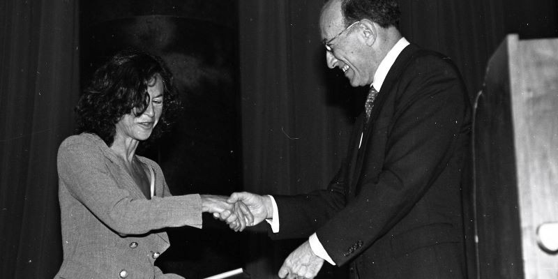 Former student Louise Glück accepting the 1993 Pulitzer Prize in Poetry for 'The Wild Iris'