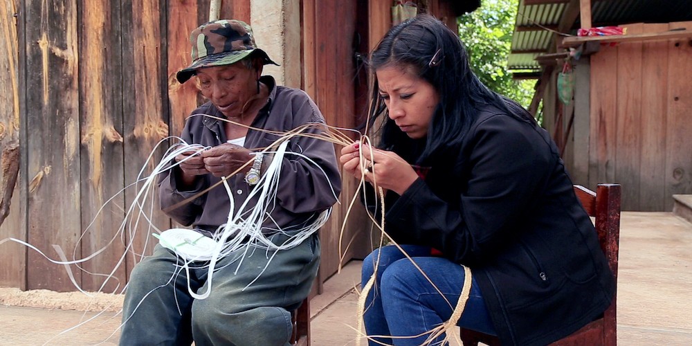 still from Tote Abuelo Grandfather film